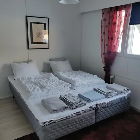 Apartman A Beautiful Row House